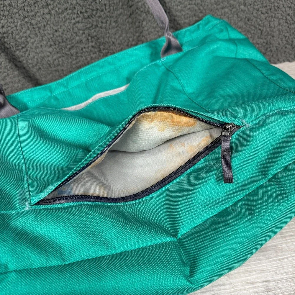 Patagonia Transport Tote 20L Green Laptop Bag Travel Briefcase Padded 49460‎
